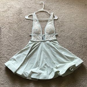NWT Selfie Leslie Sage Mini Dress
